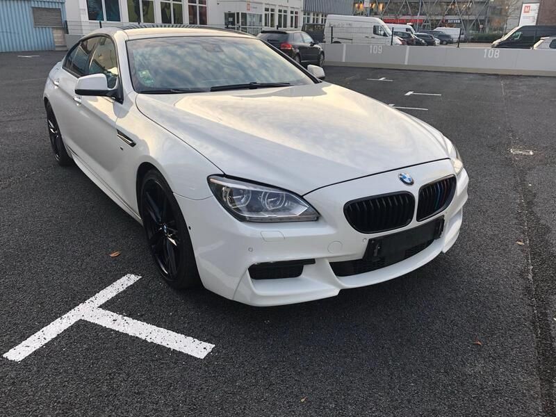 Weiß Gebraucht 2012 BMW 640 Grand Coupé Limousine | 24.999 € - Bild 1/4