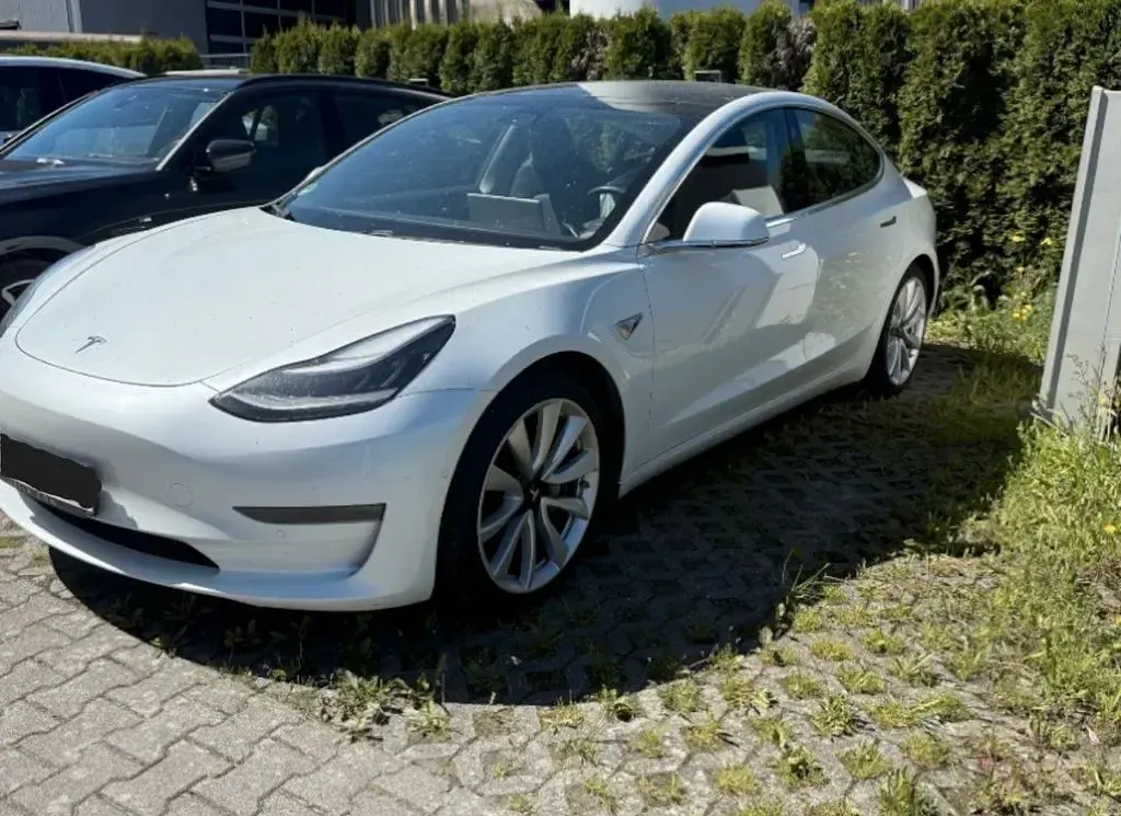 Gebraucht Tesla Model 3 339 kW (462 PS) 2020 Weiß Limousine