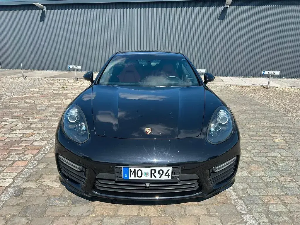 Gebraucht Porsche Panamera GTS 441 PS (324 kW) 2013 Schwarz Kleinwagen