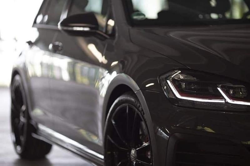 Gebraucht VW Golf VII GTI 290 PS (213 kW) 2019 Grau Limousine