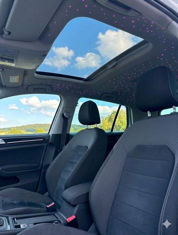 Gebraucht VW Golf VII Highline 125 PS (91 kW) 2015 Weiß Kleinwagen