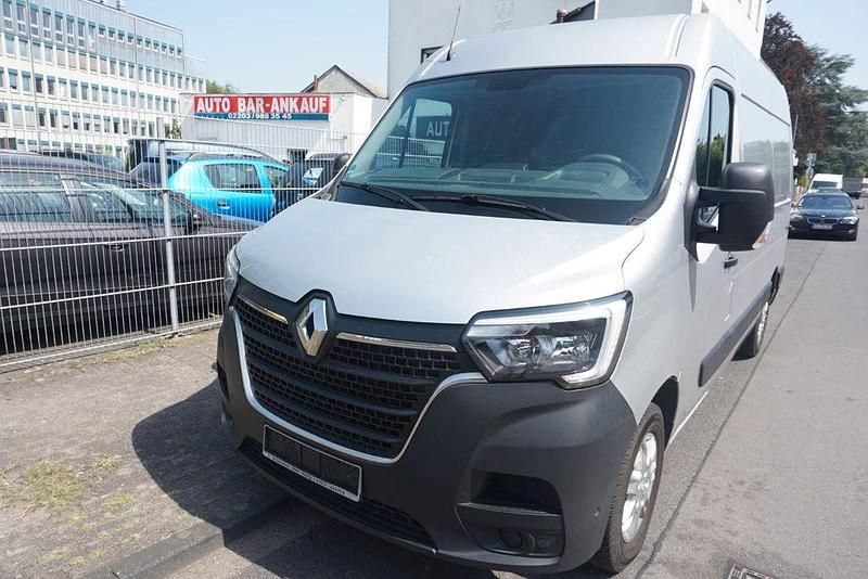 Silber Gebraucht 2021 Renault Master Van | 17.499 € (Guter Preis) - Bild 1/4