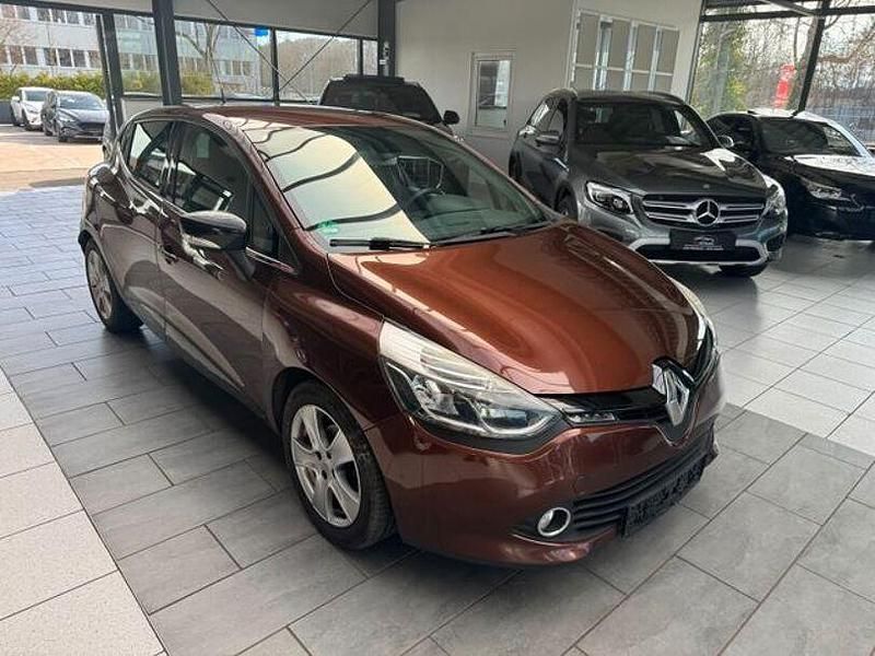 Gebraucht Renault Clio IV Luxe 140 PS (102 kW) 2015 Braun Kleinwagen