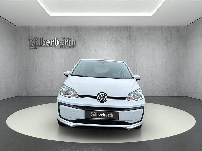 Gebraucht VW up! Basis 65 PS (47 kW) 2021 Weiß Kleinwagen