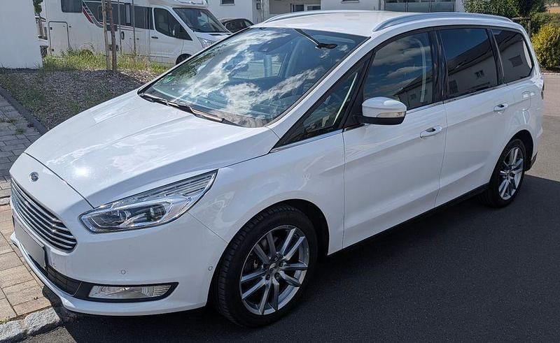 Gebraucht Ford Galaxy Titanium 150 PS (110 kW) 2019 Weiß Van / Kleinbus