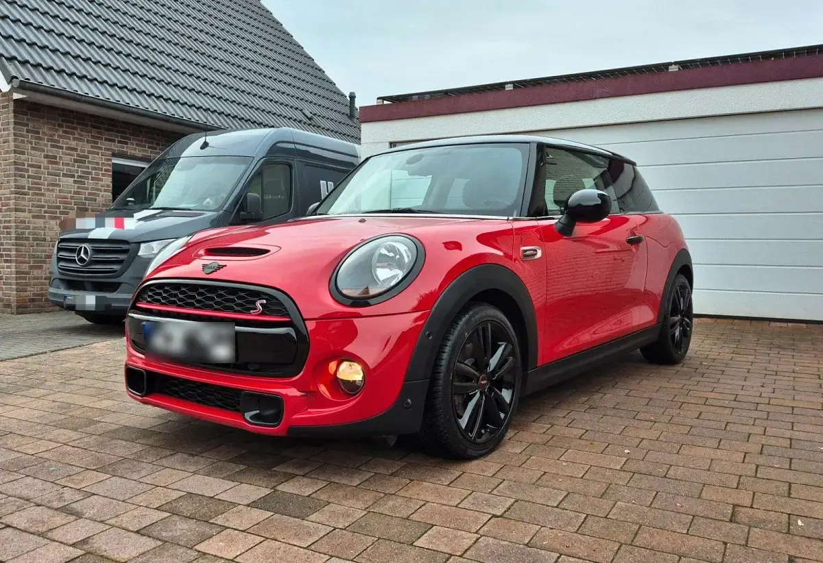 Gebraucht Mini Cooper S Coupé Chili 192 PS (141 kW) 2018 Rot Coupé