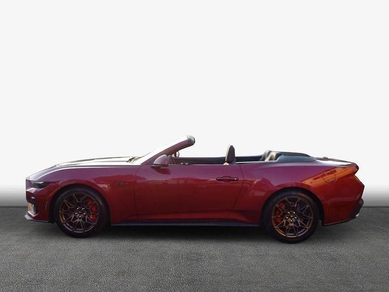 Gebraucht Ford Mustang GT Convertible 446 PS (328 kW) 2026 Rot Cabrio