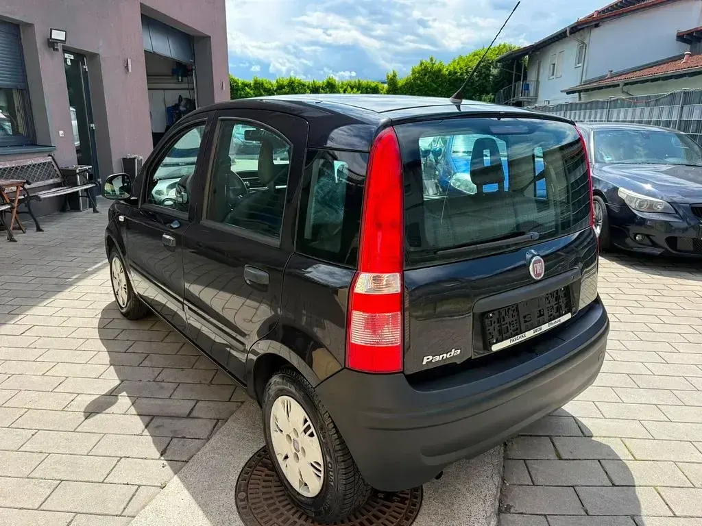 Gebraucht Fiat Panda Active 54 PS (39 kW) 2010 Schwarz Kleinwagen