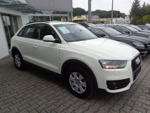 Gebraucht Audi Q3 140 PS (102 kW) 2012 Weiß SUV