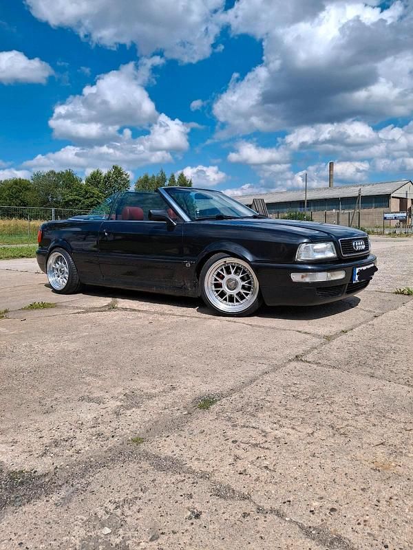 Schwarz Gebraucht 1992 Audi 80 Cabrio | 9.000 € - Bild 1/4