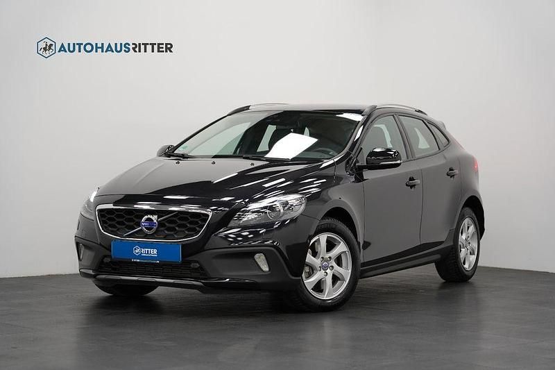 Schwarz Gebraucht 2014 Volvo V40 CC You! Kombi | 17.999 € (Etwas zu teuer) - Bild 1/4