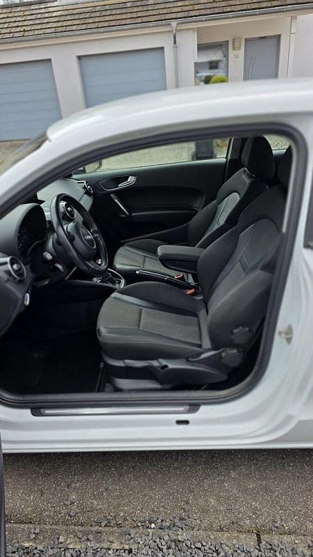 Gebraucht Audi A1 Sport 95 PS (69 kW) 2018 Weiß Kleinwagen