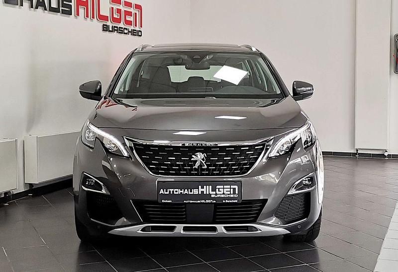 Gebraucht Peugeot 5008 Allure 177 PS (130 kW) 2020 Grau Van / Kleinbus