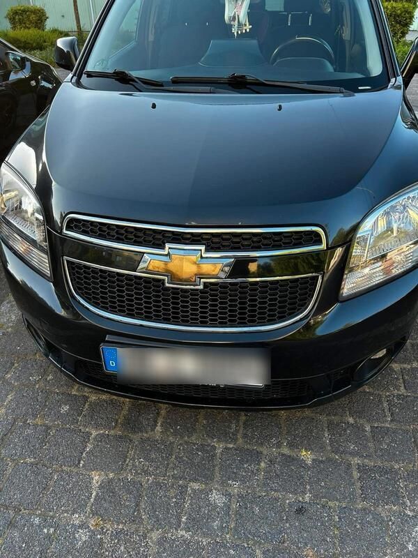 Schwarz Gebraucht 2012 Chevrolet Orlando Van / Kleinbus | 8.000 € - Bild 1/2