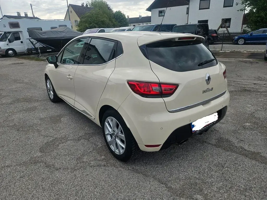 Gebraucht Renault Clio IV Initiale Paris 120 PS (88 kW) 2016 Braun Limousine
