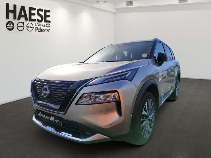 Silber Gebraucht 2023 Nissan X-Trail Tekna SUV | 44.999 € (Teuer) - Bild 1/4