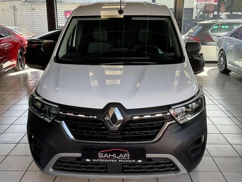 Gebraucht Renault Kangoo 102 PS (75 kW) 2022 Van / Kleinbus