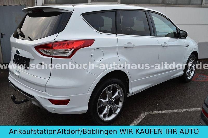 Gebraucht Ford Kuga Individual 182 PS (133 kW) 2016 Weiß SUV