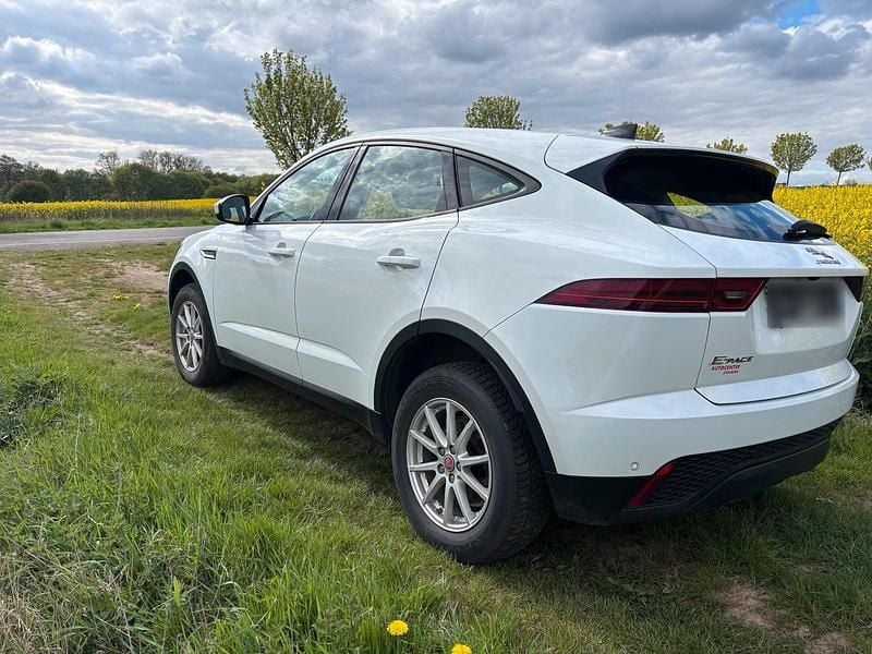 Second-hand Jaguar E-Pace 150 CP (110 kW) 2020 Alb SUV