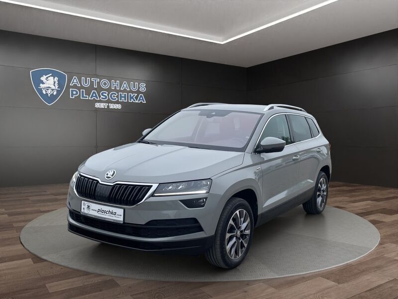 Steelgrau Gebraucht 2020 Skoda Karoq Drive SUV | 21.950 € (Fairer Preis) - Bild 1/4