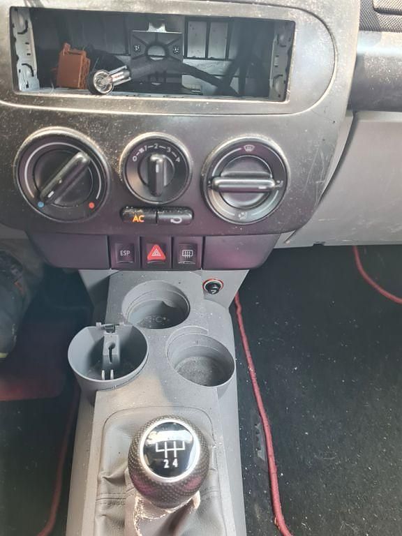 Gebraucht VW New Beetle 101 PS (74 kW) 2000 Schwarz Kleinwagen