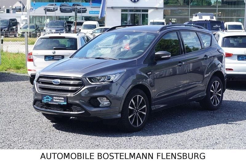 Grau Gebraucht 2019 Ford Kuga ST-Line SUV | 17.490 € (Guter Preis) - Bild 1/4