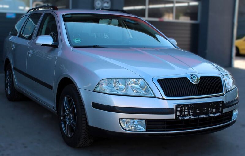 Silber Gebraucht 2005 Skoda Octavia Ambiente Kombi | 2.190 € (Fairer Preis) - Bild 1/4