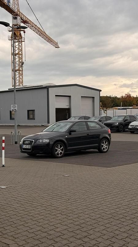 Schwarz Gebraucht 2008 Audi A3 Attraction Kleinwagen | 3.200 € (Guter Preis) - Bild 1/1