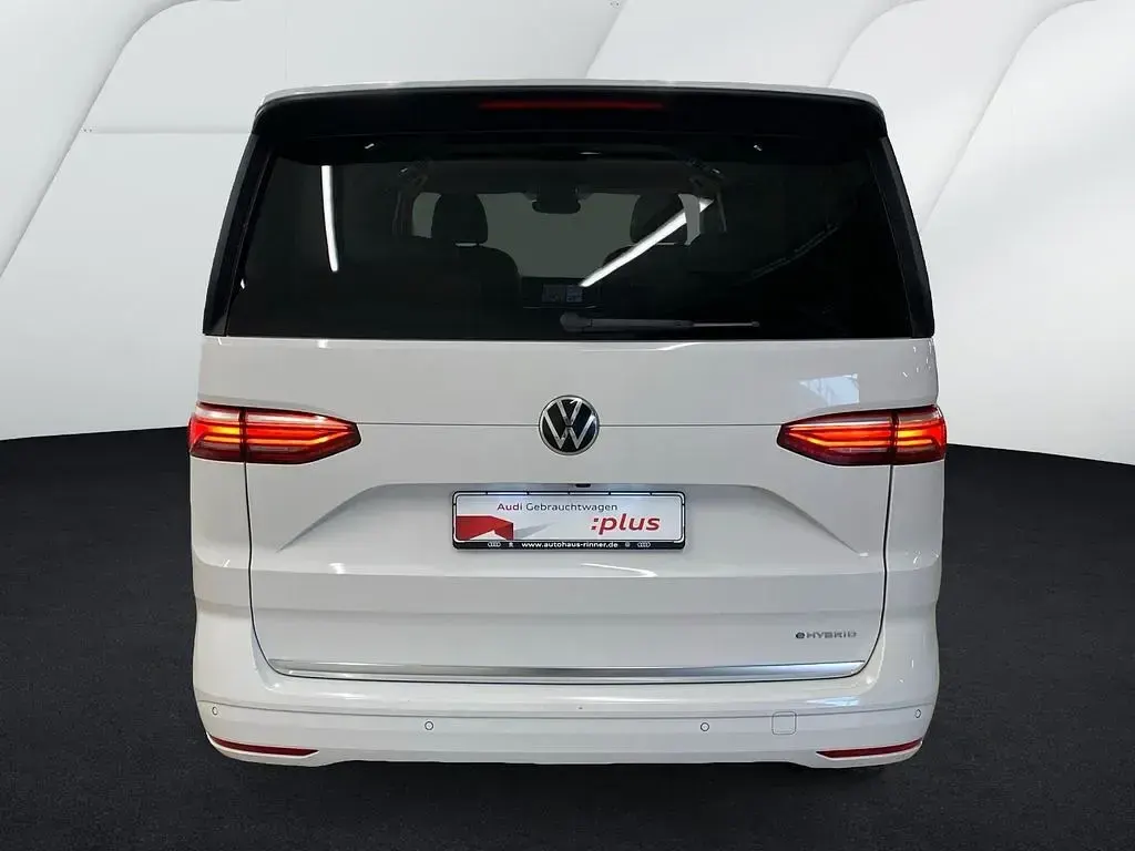 Używany VW Multivan Style 218 KM (160 kW) 2023 Biały Minivan