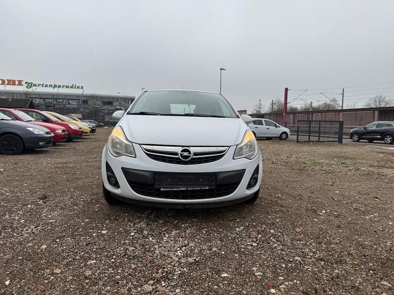 Gebraucht Opel Corsa Satellite 69 PS (50 kW) 2011 Weiß Kleinwagen