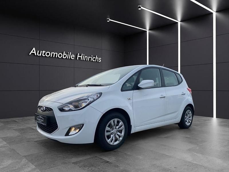 Weiß Gebraucht 2015 Hyundai ix20 Classic Kleinwagen | 8.450 € (Etwas zu teuer) - Bild 1/4