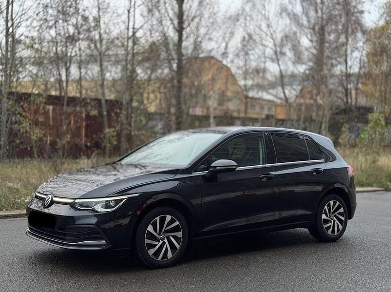 Schwarz Gebraucht 2022 VW Golf VIII Style Limousine | 18.950 € (Superpreis) - Bild 1/4