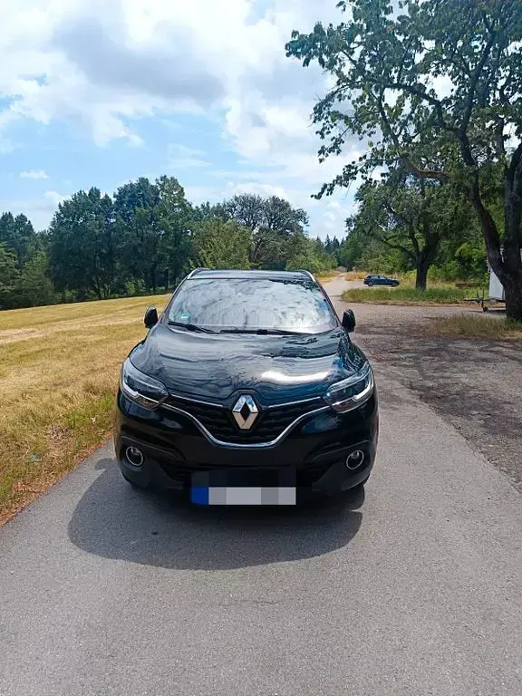 Gebraucht Renault Kadjar LIMITED 131 PS (96 kW) 2018 Schwarz SUV