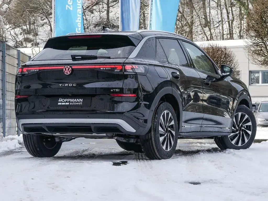 Neu VW T-Roc Style 150 PS (110 kW) 2026 Schwarz SUV