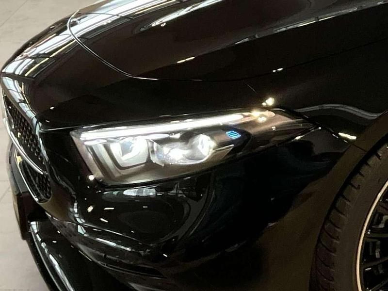 Gebraucht Mercedes A220 AMG 190 PS (139 kW) 2025 Metalliclack kosmosschwarz Limousine