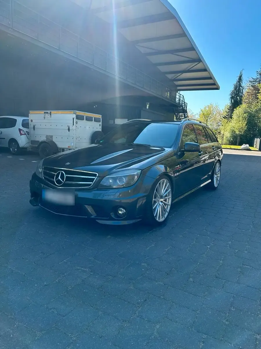 Gebraucht Mercedes C63 AMG AMG 487 PS (358 kW) 2010 Kombi