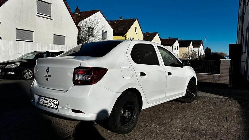 Gebraucht Dacia Logan Essentiel 73 PS (53 kW) 2016 Weiß Limousine