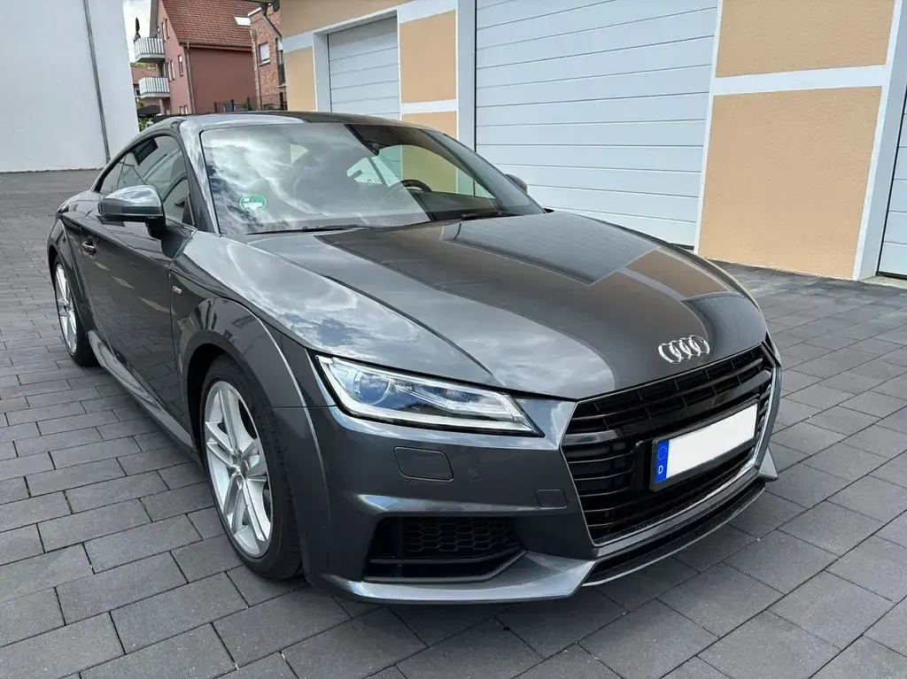 Gebraucht Audi TT S-Line 184 PS (135 kW) 2015 Grau Coupé