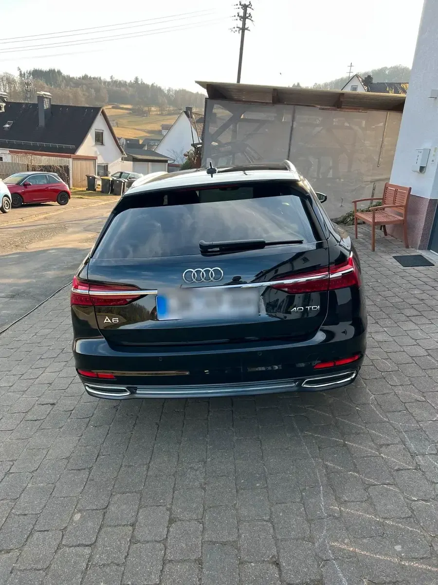 Gebraucht Audi A6 Design 204 PS (150 kW) 2021 Schwarz Kombi
