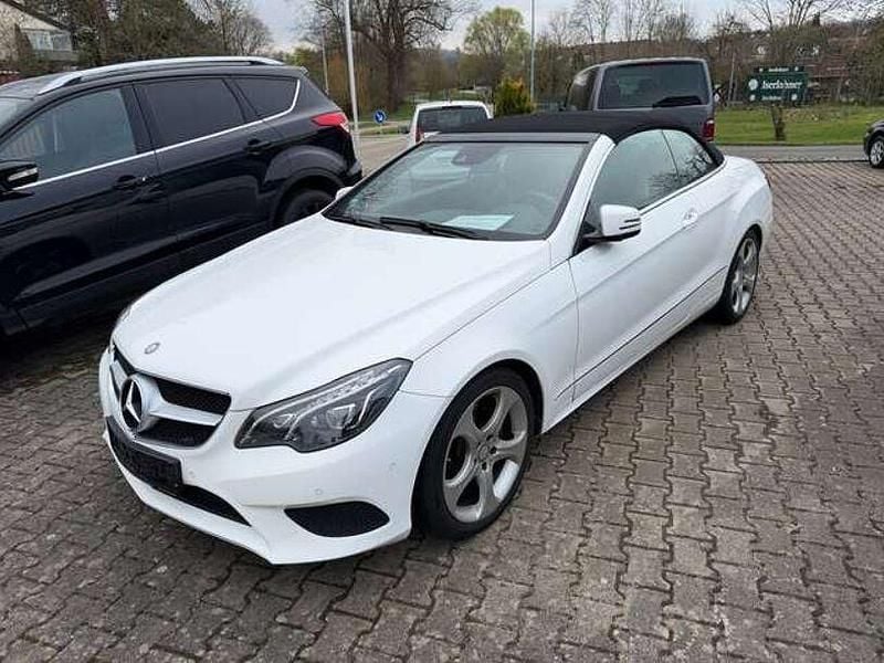 Gebraucht Mercedes E200 184 PS (135 kW) 2016 Polarweiss Cabrio