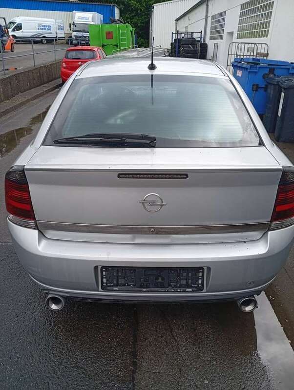 Silber Gebraucht 2003 Opel Vectra GTS Limousine | 1.200 € (Superpreis) - Bild 1/4