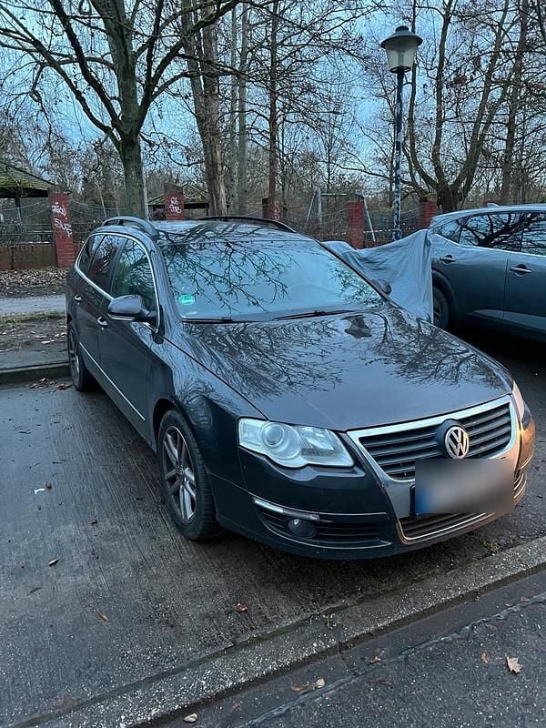 Grau Gebraucht 2009 VW Passat Kombi | 1.200 € (Superpreis) - Bild 1/4