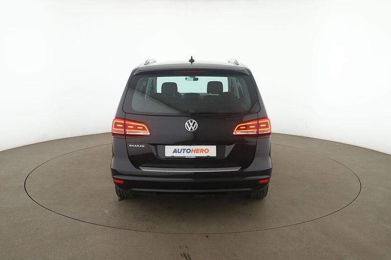 Gebraucht VW Sharan Highline 150 PS (110 kW) 2018 Schwarz Van / Kleinbus