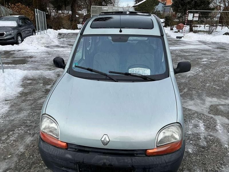 Silber Gebraucht 2002 Renault Kangoo Privilege Kombi | 1.750 € (Guter Preis) - Bild 1/4