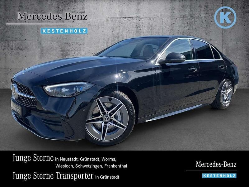Obsidianschwarz Gebraucht 2022 Mercedes C300 AMG Limousine | 40.490 € (Teuer) - Bild 1/4