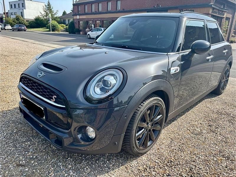 Grau Gebraucht 2019 Mini Cooper S Kleinwagen | 20.790 € (Fairer Preis) - Bild 1/4