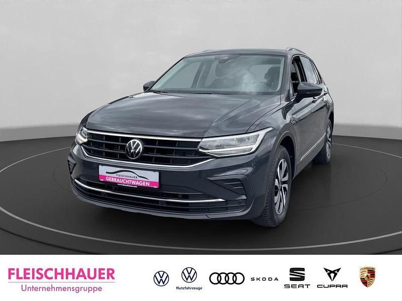 Gebraucht VW Tiguan Active 245 PS (180 kW) 2022 Uranograu SUV
