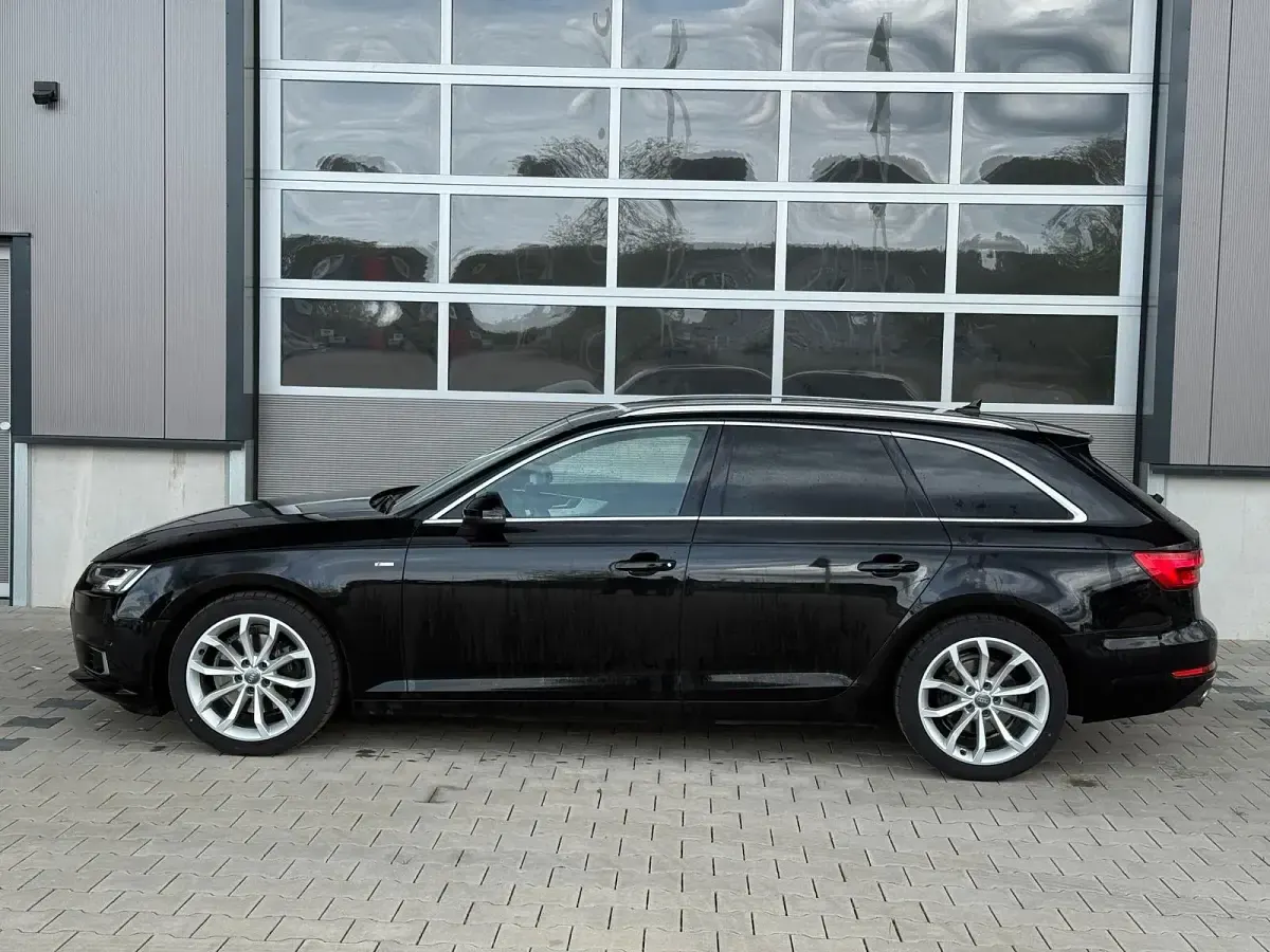Gebraucht Audi A4 S-Line 190 PS (139 kW) 2016 Schwarz Kombi