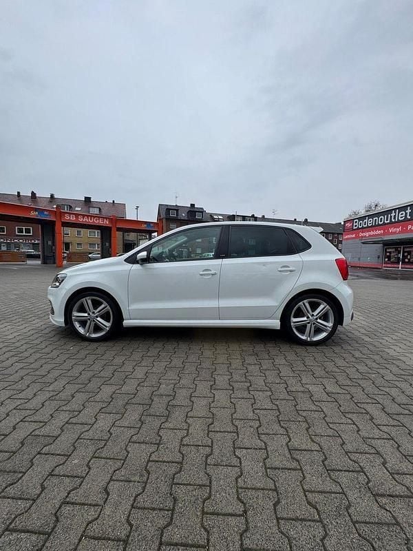 Gebraucht VW Polo R-line 90 PS (66 kW) 2017 Weiß Kleinwagen