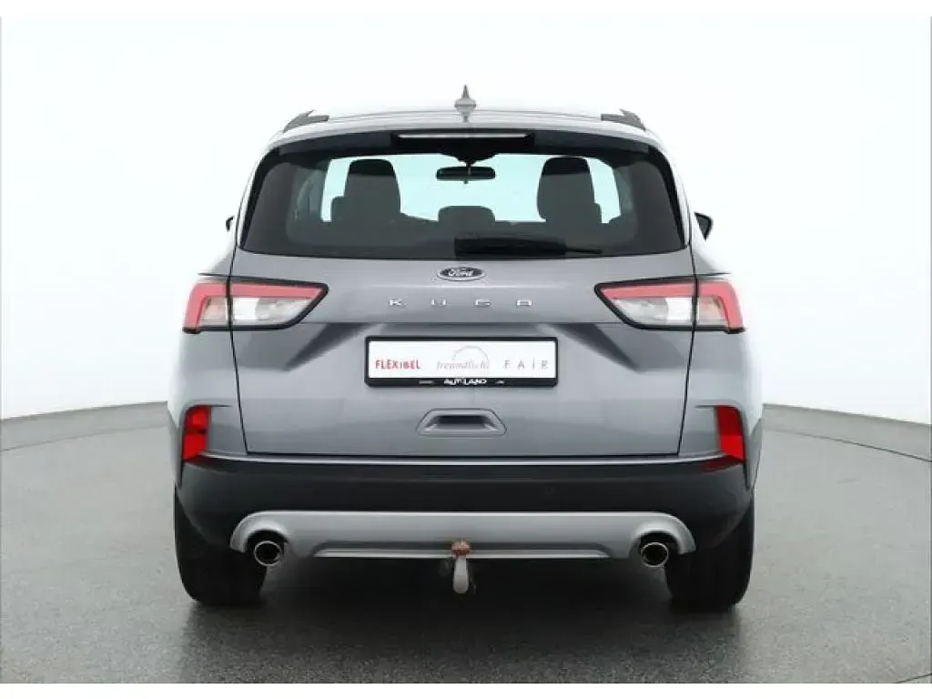 Gebraucht Ford Kuga 151 PS (111 kW) 2021 Solarsilber SUV